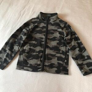 Size 6 Osh Kosh gray black camo fleece zip up jacket